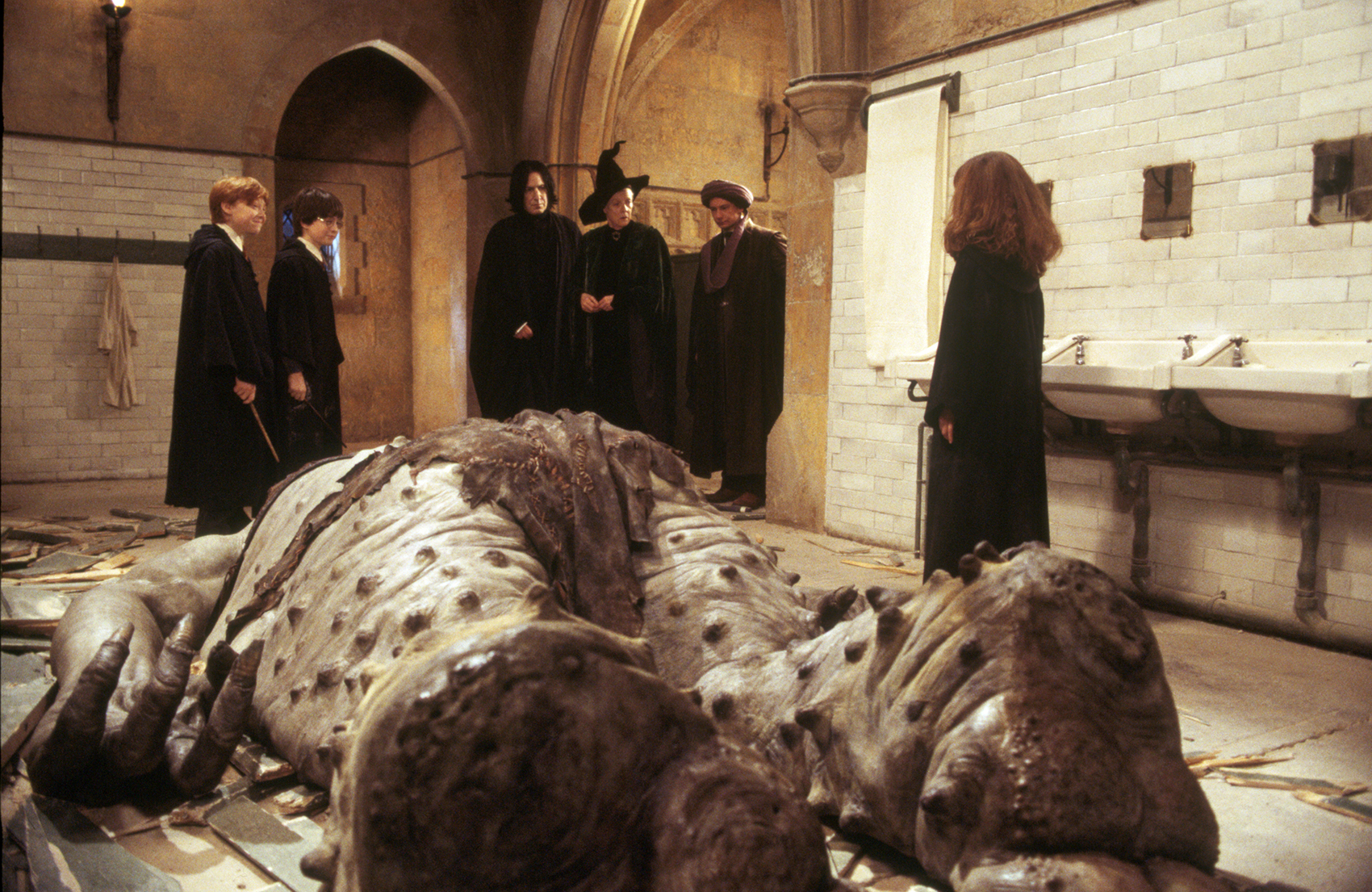 WB-HP-F1-troll-knocked-down-harry-ron-hermione-mcgonagall
