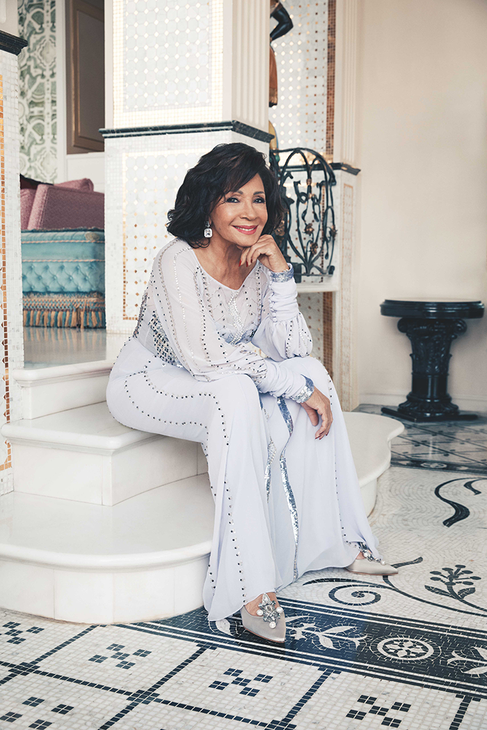 dame-shirley-bassey-headshot-celestina-warbeck-announce-web-1