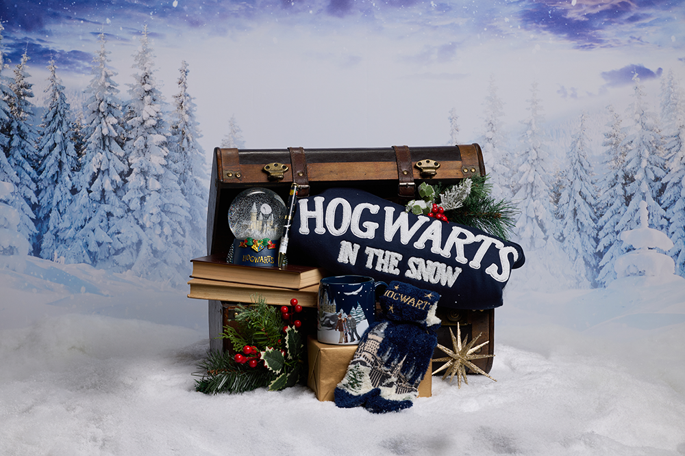 harry-potter-shop-hogwart-in-snow-collection-web-landscape
