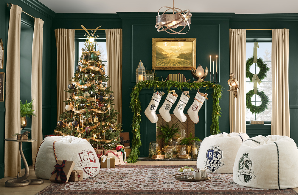 pottery-barn-christmas-collection-lifestyle-web-landscape