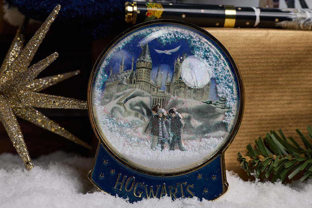 harry-potter-show-snow-globe-pin-web-landscape