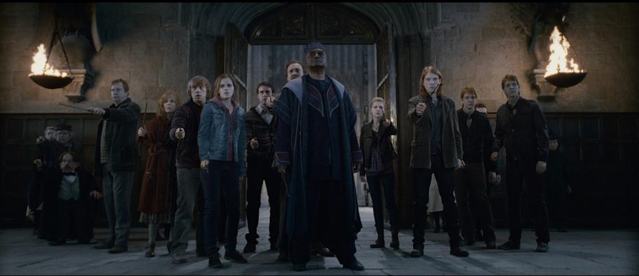 PMARCHIVE-WB F8 Order members prepare to fight at Battle of Hogwarts HP72-FP-00434 2XB4jzg3y10YoaYUOV4j6M-b5