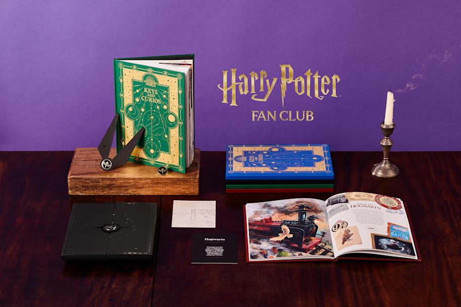 wizarding-world-gold-lifestyle-shot