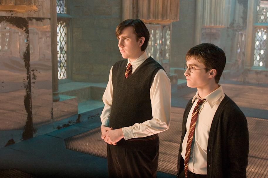 HP-F5-order-of-the-phoenix-neville-room-of-requirement-thoughtful-web-landscape