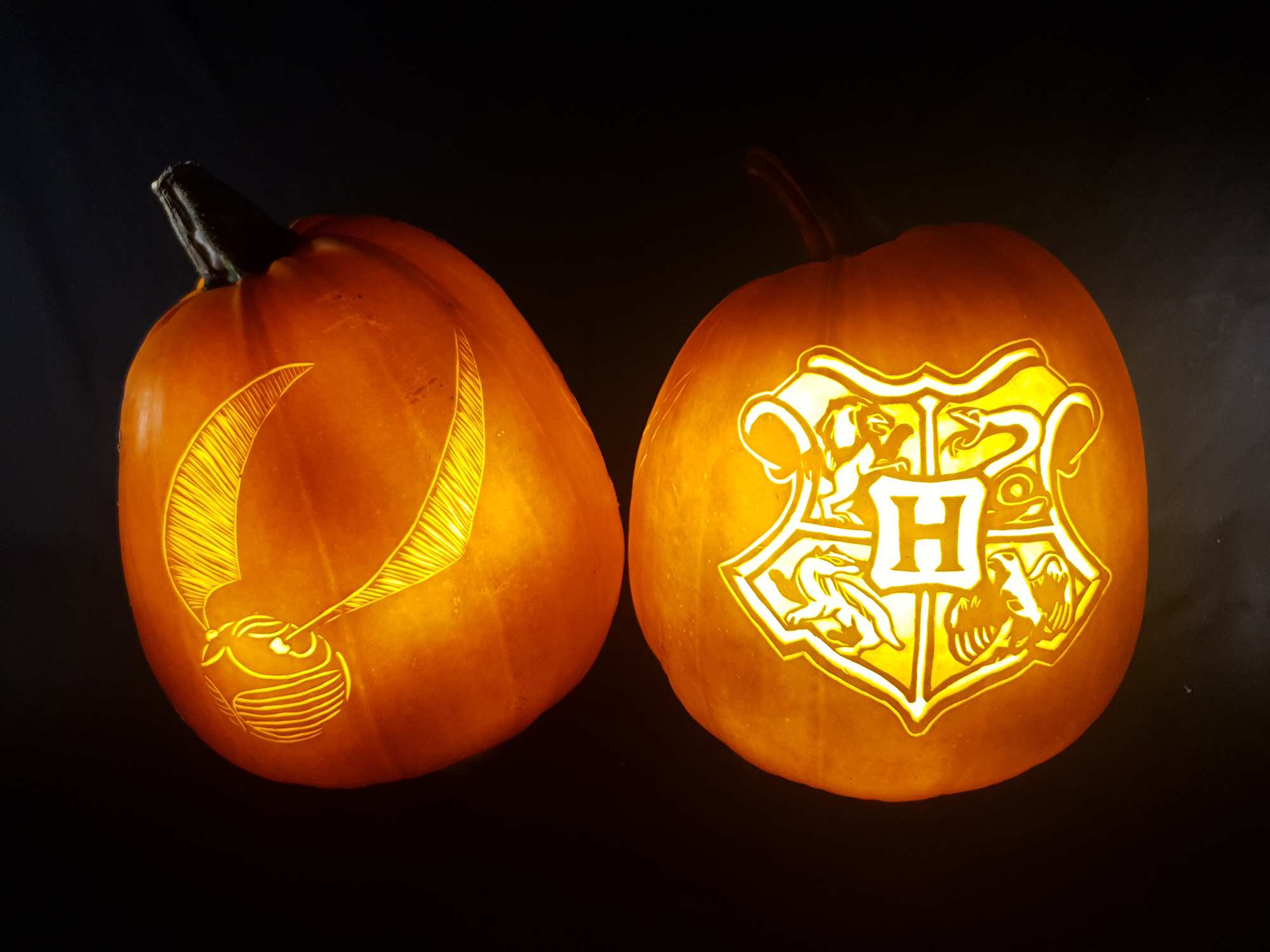 halloween-crafts-pumpkin-freak-pumpkin-carving-web-landscape