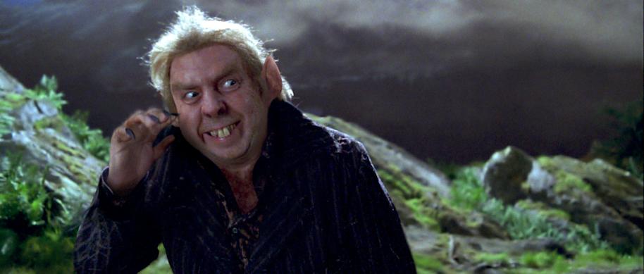 Peter Pettigrew transforms back into a rat and escapes.