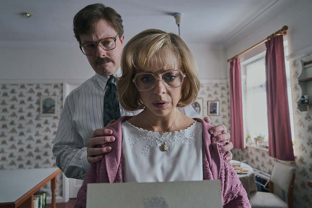 dark-train-photography-petunia-vernon-dursley-web