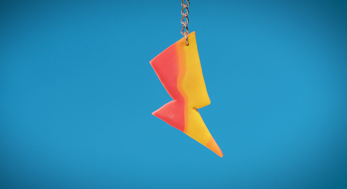 Harry Potter | Learn how to make your own lightning bolt keyring ...