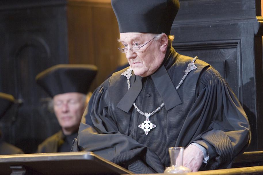 PMARCHIVE-WB F5 Cornelius Fudge at Ministry Harry's hearing HP5D-7362 5QT08dlsCQ8I6CwmKQMIYe-b9