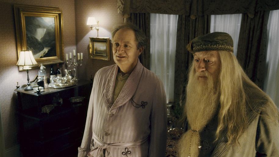 PMARCHIVE-SlughornAndDumbledore WB F6 HouseInBudleighBabberton HP6-FP-00060 5ZsmRXeVZZV8MtNtrebc5L-b3