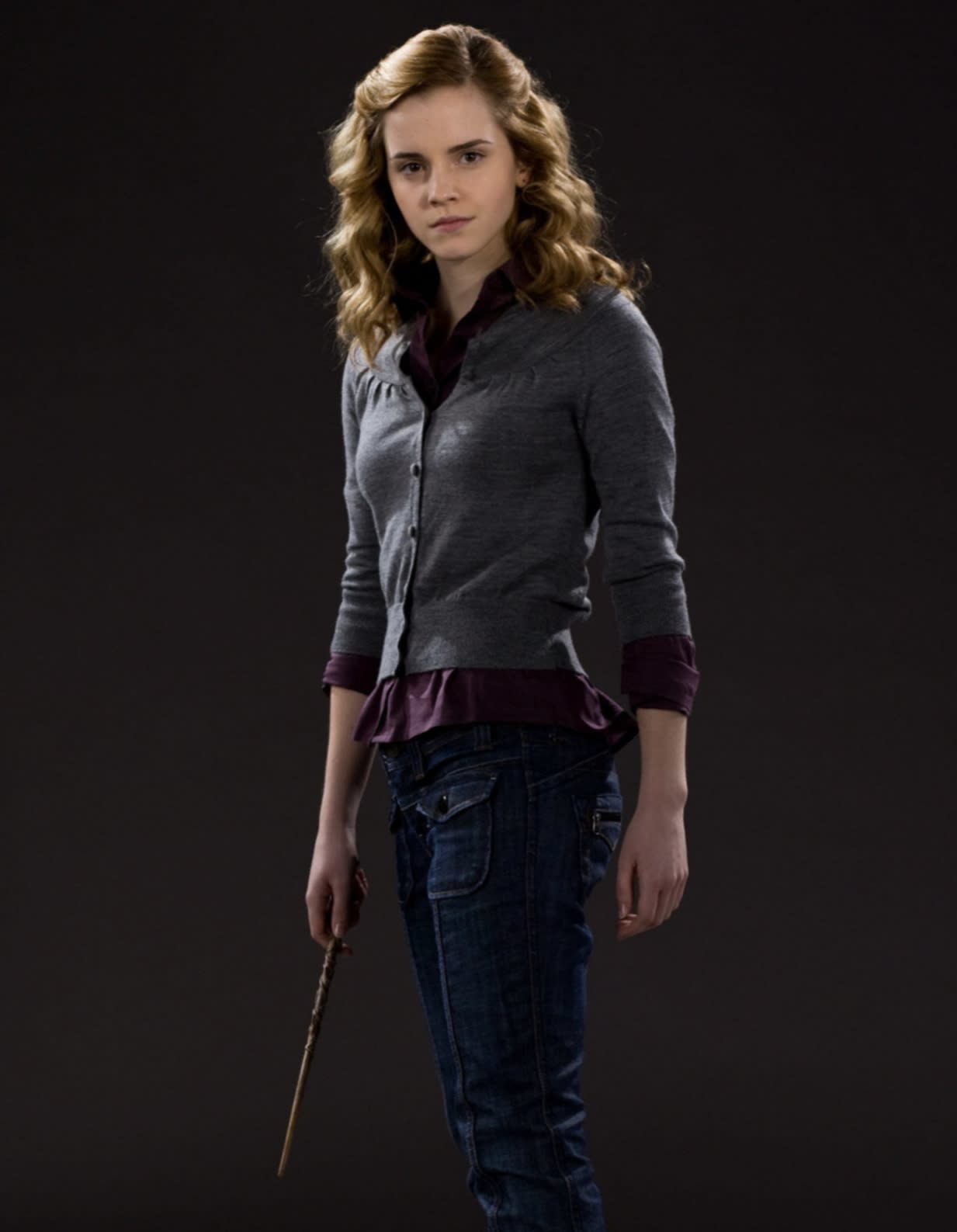 Hermione full body shot 