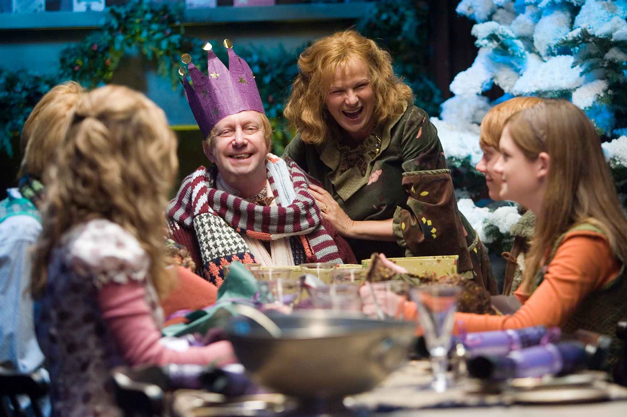 Can you guess the Harry Potter Christmas moment from the emojis?