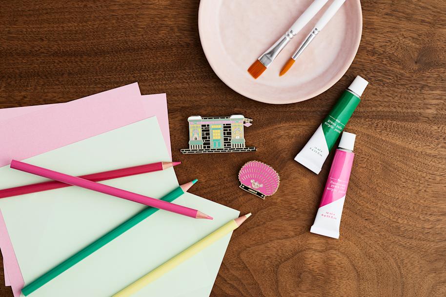 pins-lifestyle-imagery-shopfront-and-arnold